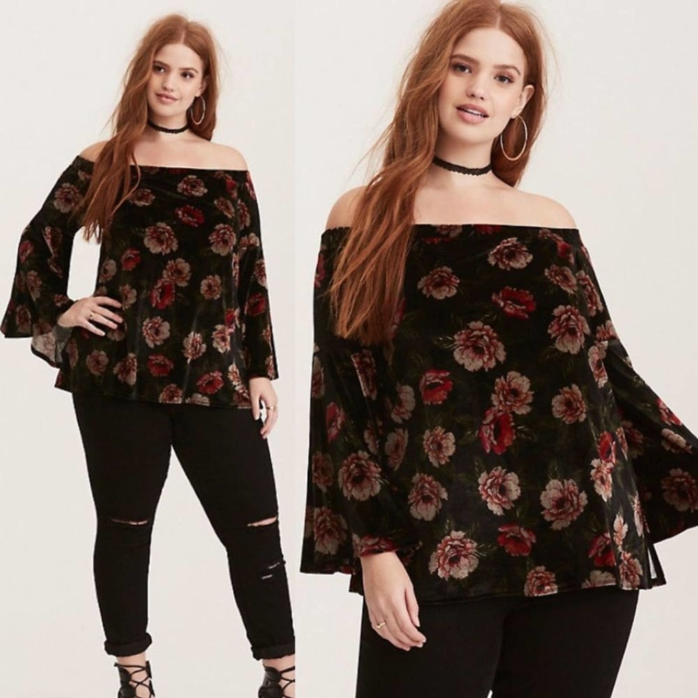 Torrid Velvet Off Shoulder Bell Sleeve Large